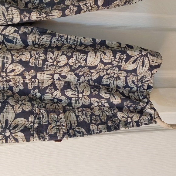 Board shorts / cargo unisex tag says size 11 - Picture 2 of 5